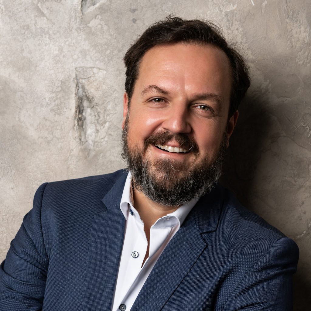 Protechtor előadó - Kalocsai Kornél